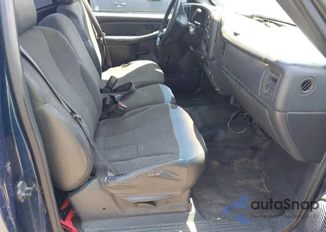 2000 Chevrolet Silverado 1500 из США, поврежденный, VIN 1GCEC14T6YE353090